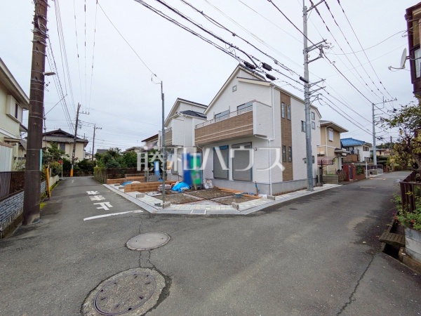 接道状況および現場風景 【日野市東豊田1丁目】 接道状況および現場風景 【日野市東豊田1丁目】