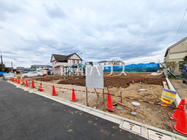 接道状況および現場風景　【狛江市猪方３丁目】