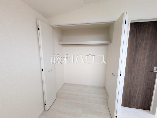 2号棟　収納　【東大和市湖畔３丁目】