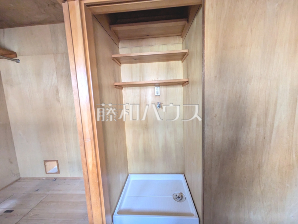 洗濯機置き場 【春日井市白山町6丁目】 洗濯機置き場 【春日井市白山町6丁目】