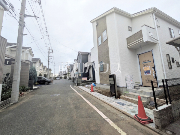 接道状況および現場風景　【小平市小川町２丁目】