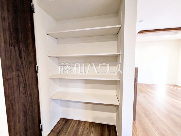 収納 【東村山市富士見町3丁目】 収納 【東村山市富士見町3丁目】