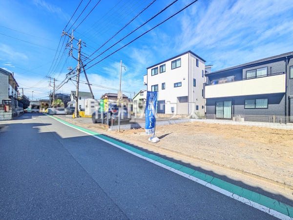 接道状況および現場風景 【和光市新倉3丁目】 接道状況および現場風景 【和光市新倉3丁目】
