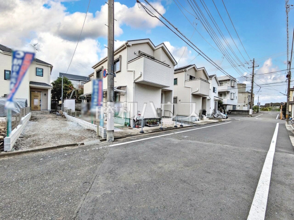 接道状況および現場風景 【八王子市元本郷町1丁目】 接道状況および現場風景 【八王子市元本郷町1丁目】