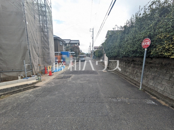 接道状況および現場風景 【春日井市神屋町】 接道状況および現場風景 【春日井市神屋町】