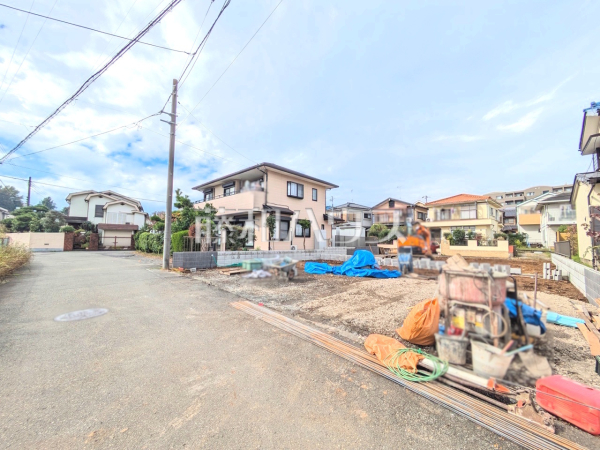 接道状況および現場風景 【東村山市多摩湖町3丁目】 接道状況および現場風景 【東村山市多摩湖町3丁目】
