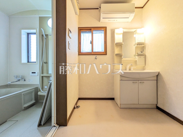 洗面室　【新座市西堀１丁目】