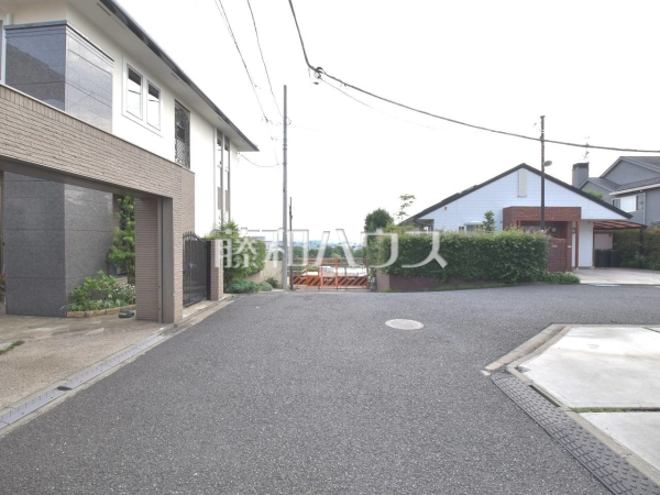接道状況および現場風景　【世田谷区成城４丁目】