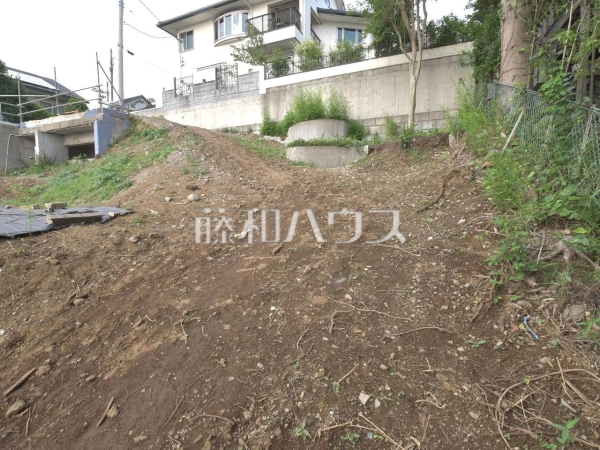 現地写真　【世田谷区成城４丁目】