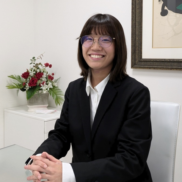 成嶋 杏優