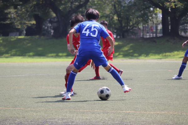 12年間サッカーをやっておりました！！！