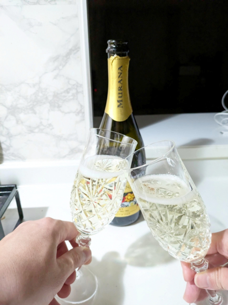 大酒飲みではないですが、嗜む程度にワインやお酒を飲む事が好きです。