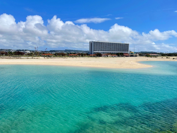沖縄の海！一年に一度は行きたくなります、、