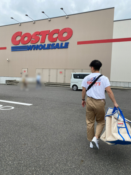 毎月コストコへ買い物に行っています。
一つ一つが大きいので友人と行って分け合っています。
プルコギが一番好きで、毎回必ず買ってます。