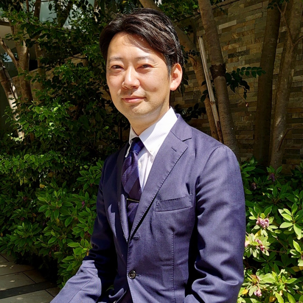 川田 進二郎