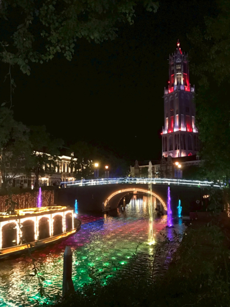 地元が長崎県で幼少期からよくハウステンボスに行ってました。