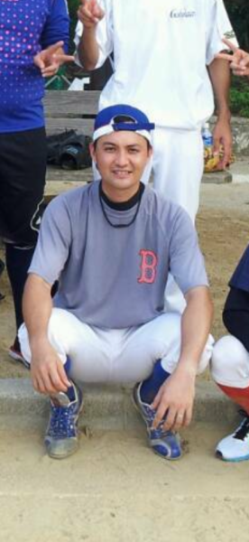 しばらく野球もご無沙汰で、投げた瞬間肩がどっか飛んでいきそうです。