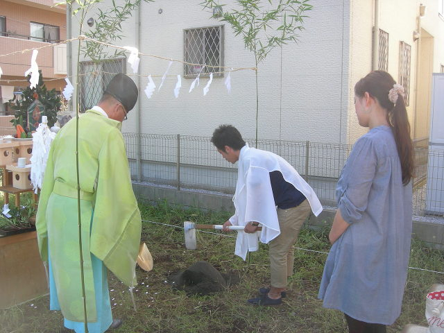 地鎮祭でエイッ！！