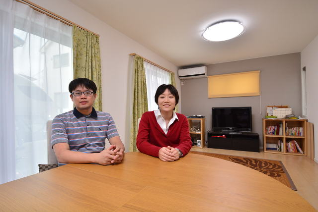 広く、明るいリビングです。