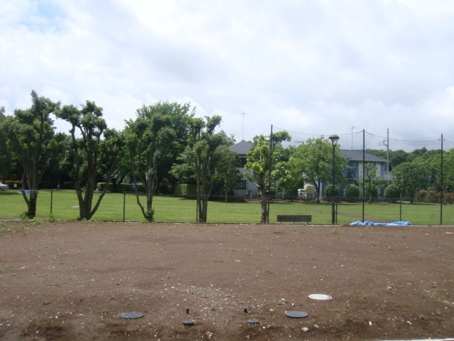 ☆すぐ近くには公園もあるので、ご家族でたくさん遊んで下さい☆