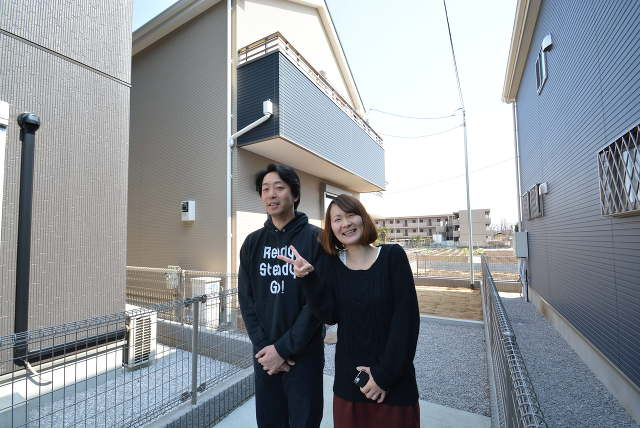 素敵な笑顔…素敵なマイホーム…今後もお幸せに…♪