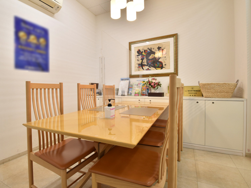 藤和ハウス東久留米店　個室のご契約室ですので、落ち着いてご商談ができます！