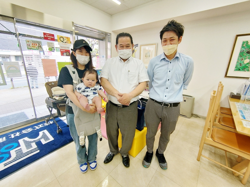 お引渡し日に、一緒に記念撮影