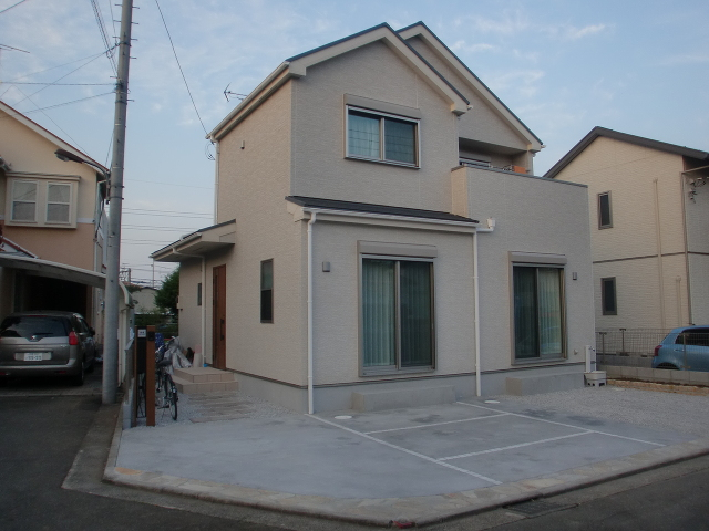 土地40坪！建物30.5坪！南西角地！