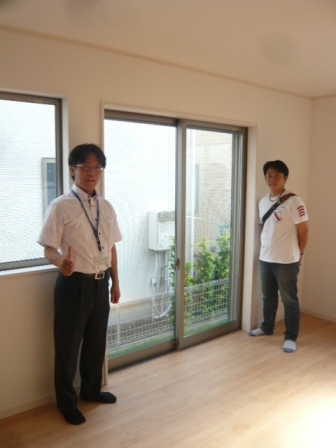 夏の暑い時にお引渡しさせて頂きました。