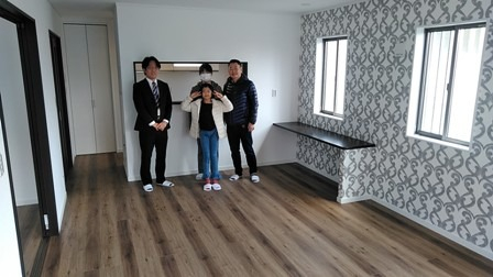 素敵なご新居は部屋数も多く、とってもとっても広ーいです！