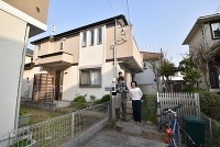 恥ずかしがっていたので少し遠目で撮影です…