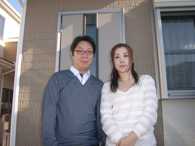 ご両親・ご姉妹と、とても仲が良いです。写真が無いのが残念です。