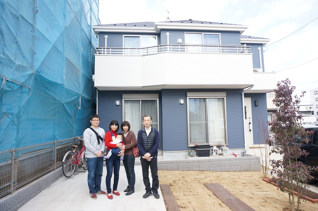 取材の日は、たまたまお嬢様ご夫妻とお孫様もご同席されました!!そしてこの後、ご新居のご契約を致しました…★