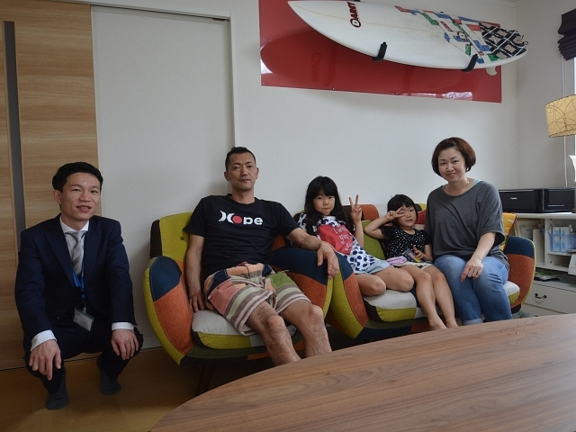 ご主人様が実際にご使用しているサーフボード！かっこよく飾られております♪