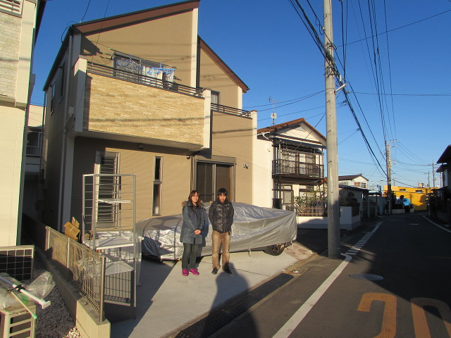 フラットで車を止めやすい駐車場です！