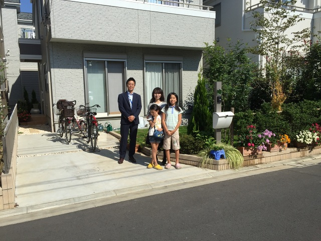 ご一緒させて頂きました。顔がうつむいちゃいました。