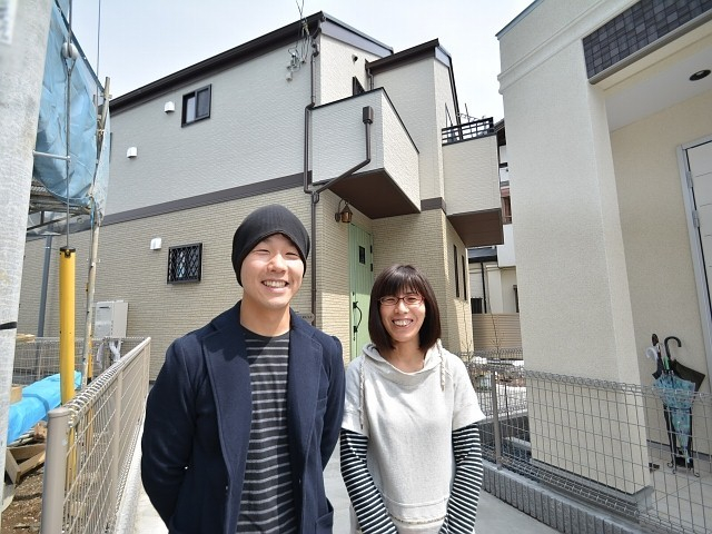 ☆玄関扉の色は奥様のお気に入り☆