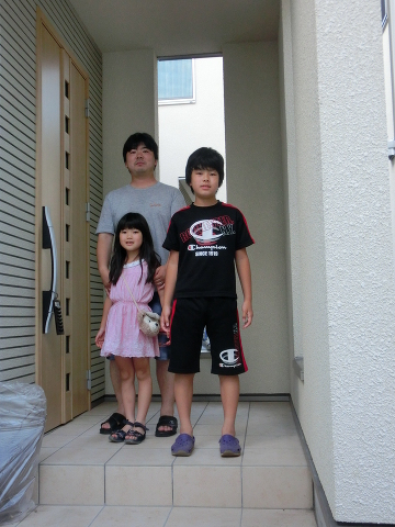 ☆普段はもっと笑顔が見えますが、緊張してます☆