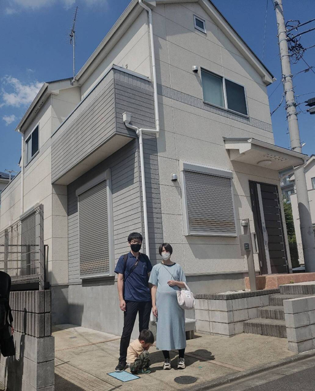 お住まいをバックに♪