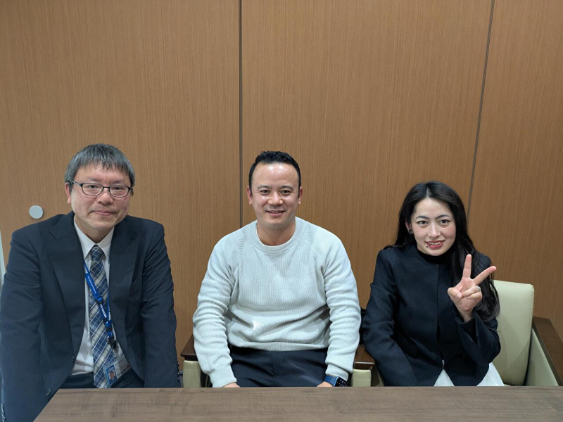 I様ご夫婦と担当者