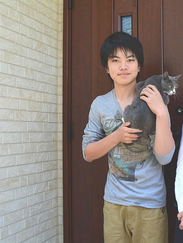 猫ちゃんも二匹います♪