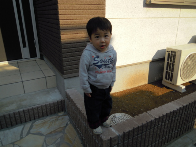 新居に興奮気味のおぼっちゃま♪