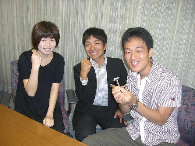 ★お引渡しの時に笑顔でガッツポーズ！(銀行内なのでかなり恥ずかしいですが・・・・)★