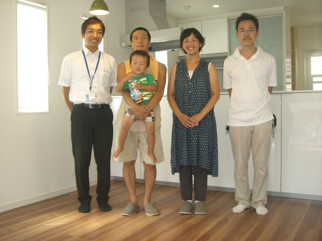 ☆武陽プランニング担当者とご一緒にパシャリ