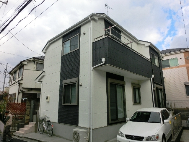 南向きのバルコニーで陽当たり良好です!!