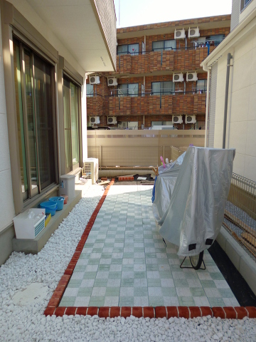 ☆お引越し後に、ご主人様の手作りで作った外構です☆