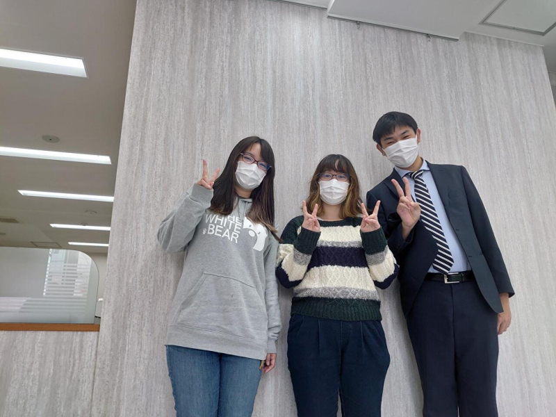 ピースサインで一枚