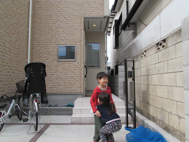 仲の良い兄妹で、次回お会いする時が楽しみです♪