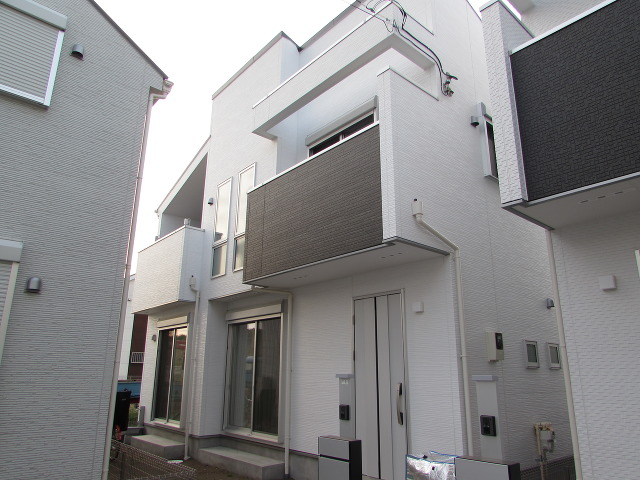 素敵なご家族様と素敵な家庭を築いてください♪