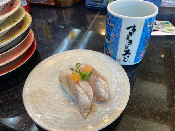 好きな食べ物は寿司なのですが、富山県に行った際に回転寿司でしたが、”のどぐろ”が大変美味しかったです。